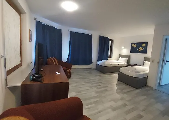 Hotel Centre *